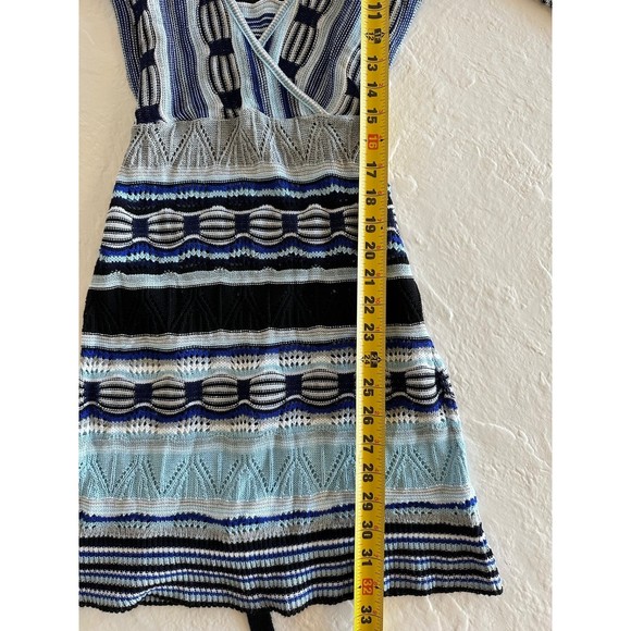 Romeo and Juliet Couture Patterned Knit Tie Dress - Picture 9 of 12